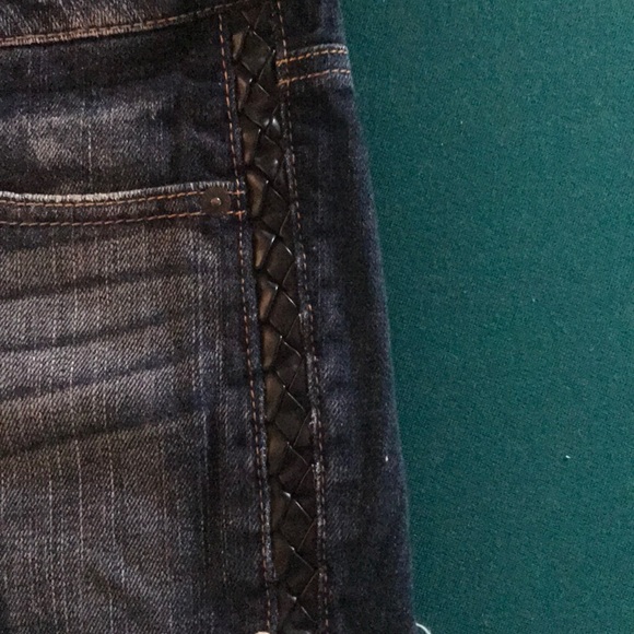 AE Jean shorts - Picture 3 of 4